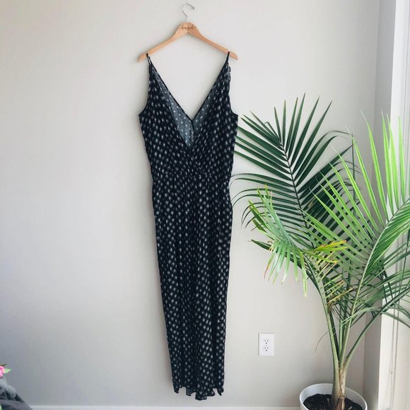 Anama Faux Wrap Sleeveless Jumpsuit Black/White XL - Picture 6 of 8